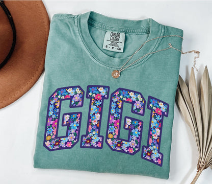 Comfort Colors Gigi Shirt, Floral Gigi Tee, Trendy Gigi Tshirt, Women's Flower Gigi  Gift, Pregnancy Reveal Gift for New Gigi, Grandma Shirt