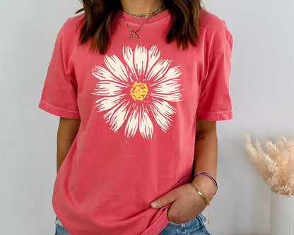 Comfort Colors Daisy Shirt, Wildflower Tshirt , Floral Tshirt, Cute Boho Shirt, Comfort Colors Flower Tshirt, Women's Plant Tee