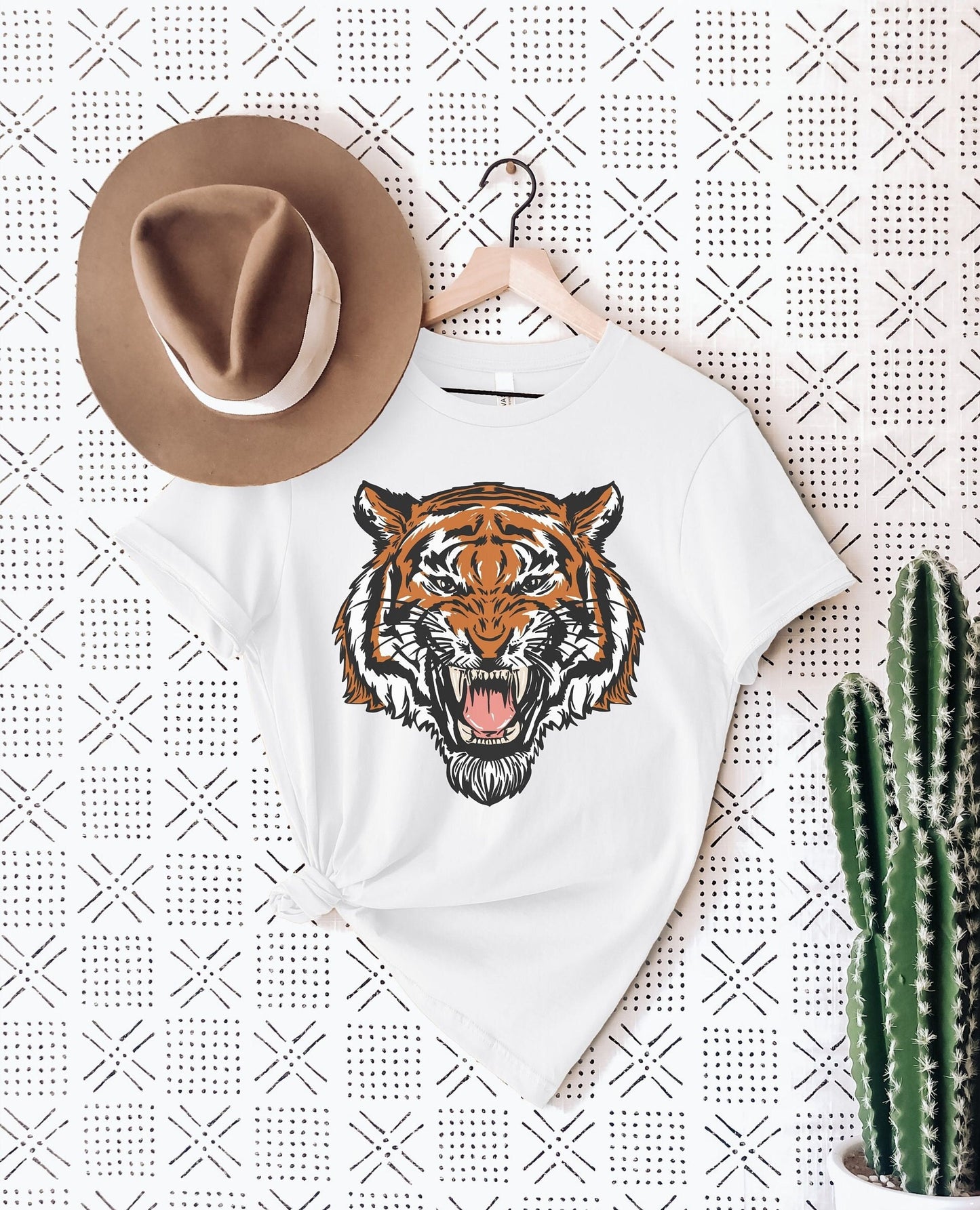 Vintage Tiger Shirt | Tiger Face Shirt | Tiger Shirt | Tiger Face Tee | Animal Shirts for Women | Tiger Tshirt | Tiger Graphic Tee